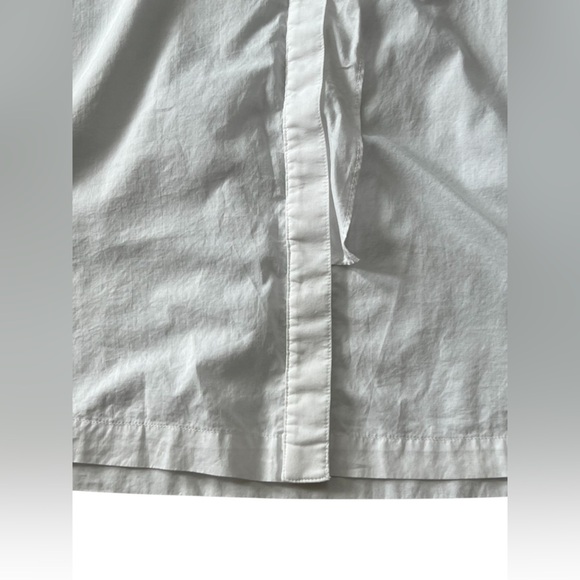 Finley NWOT white cotton poplin ruffle button down blouse with cap sleeves - Picture 5 of 10